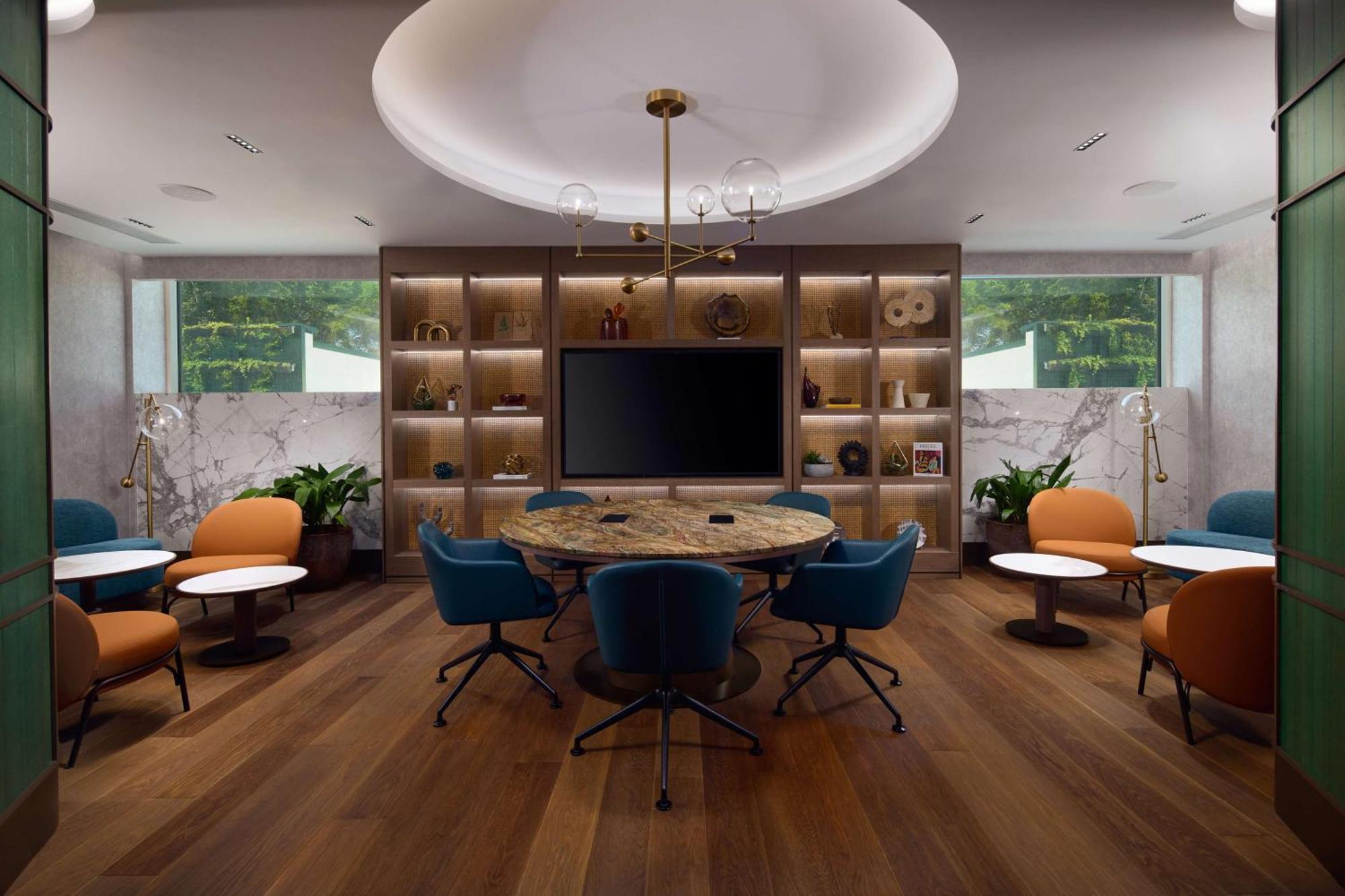 Hilton Sofia Hotel Luaran gambar
