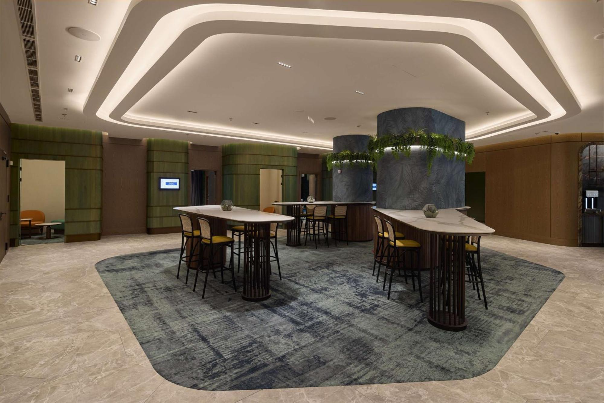 Hilton Sofia Hotel Luaran gambar