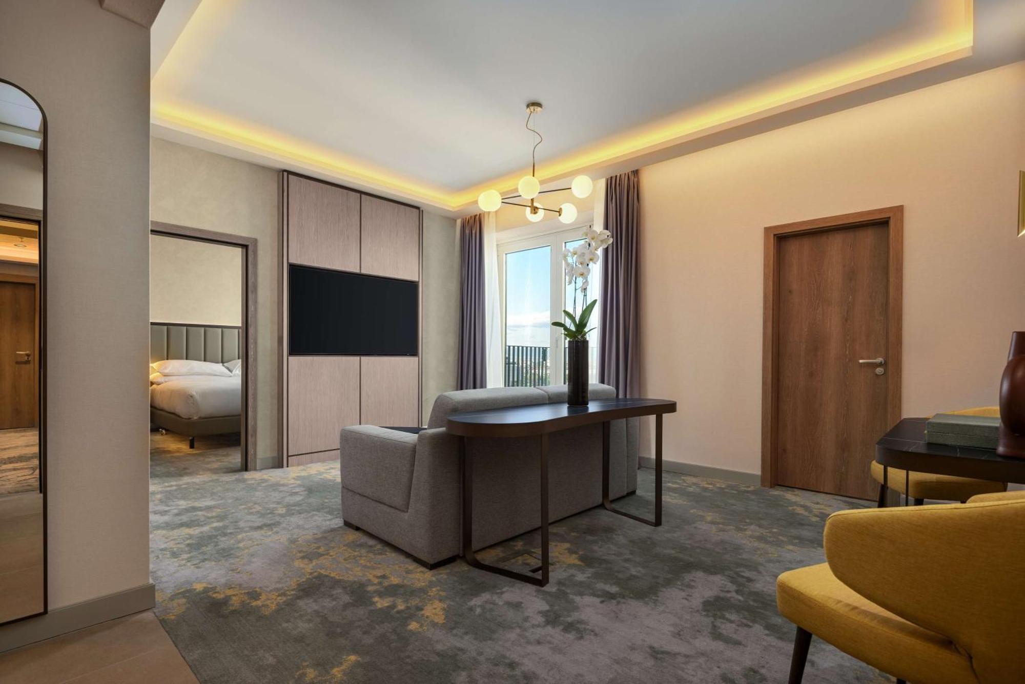 Hilton Sofia Hotel Luaran gambar